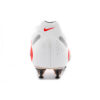 nick-429998.016.001-heel_1_1