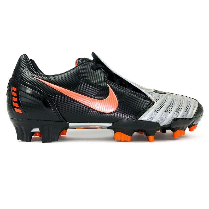 NIKE TOTAL90 STRIKE II FG- ADULT SHOES 