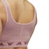 he2613_app_on-model_detail-2_white