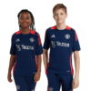 ADIDAS-MANCHESTER-UNITED TR-JSY-OTROŠKI-DRES-2-Photoroom (1)