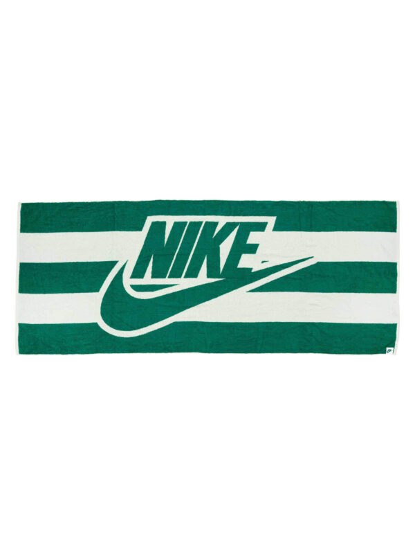 NIKE-CLUB-POOL-TOWEL-1