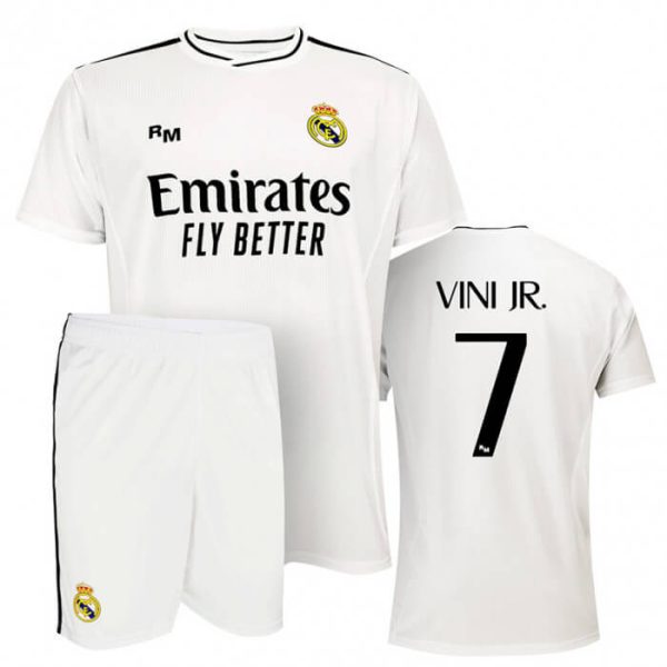 REAL-MADRID-VINICIUS-SET-1