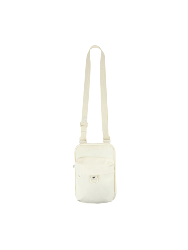 4F-POUCH-U074-POUCH-01-Photoroom