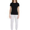 4F-TSHIRT-F2255-WOMEN’S-SHORTS-T-SHIRT-02-Photoroom