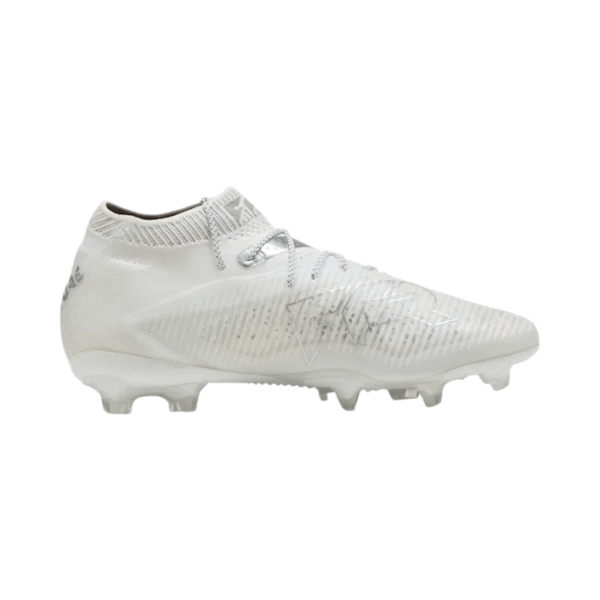 PUMA-BUDUĆNOST-8-ULTIMATIVNI-FG-NOGOMETAŠI-ZA-ODRASLE-02-Fotosoba
