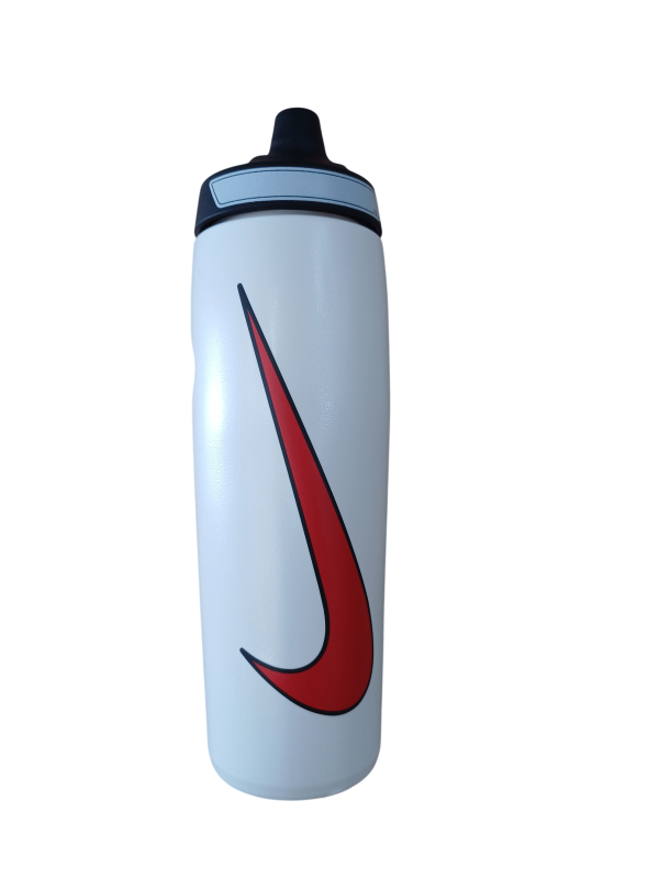 NIKE-BIG-MOUTH-BOTTLE-BIDON-FOR-BEVERAGES-1